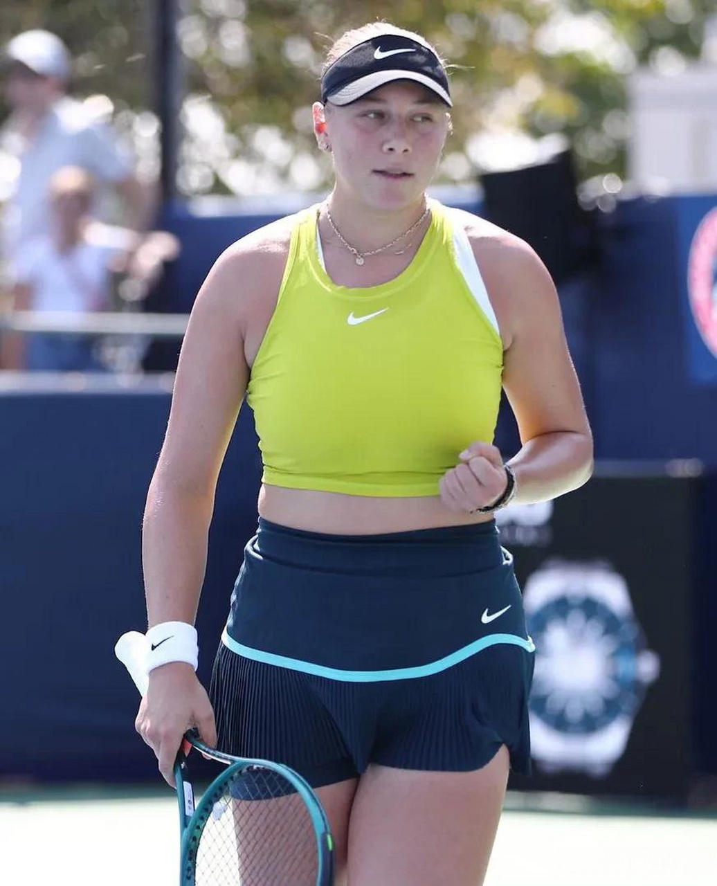 不仅比分领 不仅比分领