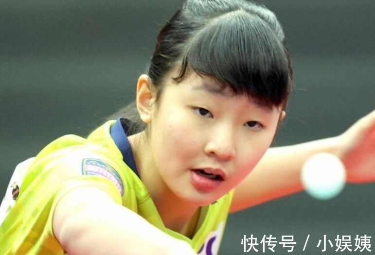 顾客慕名而 顾客慕名而